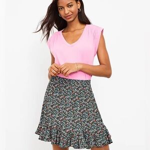 LOFT Floral Ruffle Miniskirt Size L